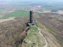 Na Hazmburku