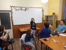 Večerním programem bylo předvádění slov, tady vidíte Mikeše