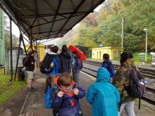 Začátek výletu na nádraží v Srbsku poznamenal déšť