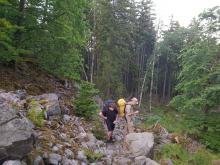 Naším prvním cílem se stal vrch Klobouček