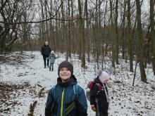 2. února - měli Nejmladší společnou schůzku se Zobáky a tak jsem chtěl udělat pár fotek i členů nejmenší družiny, nicméně Pavel se nedal a pořád mi strkal do objektivu svůj škleb