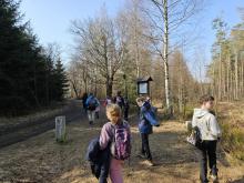 Kus cesty vedl po hranicích.