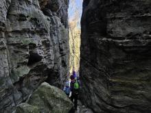 Děti nejvíce zaujalo prolézání skal